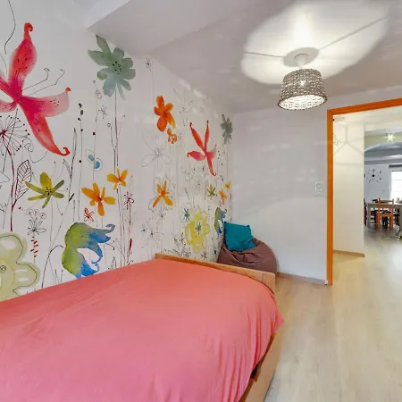 Stupendous Holiday In With Private Courtyard
