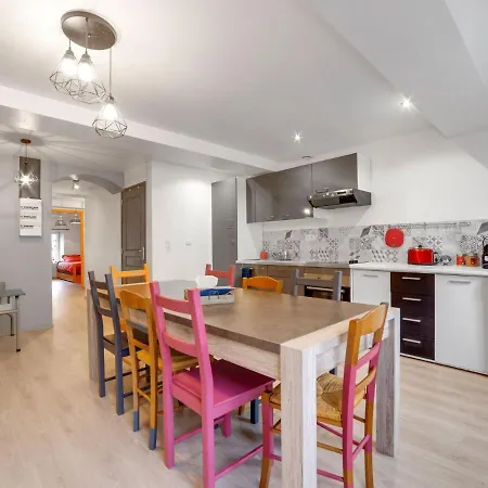 Stupendous Holiday In With Private Courtyard *