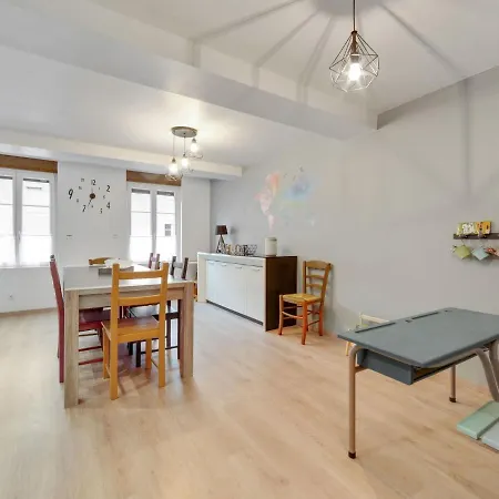 Stupendous Holiday In With Private Courtyard Vakantiehuis Rocroi