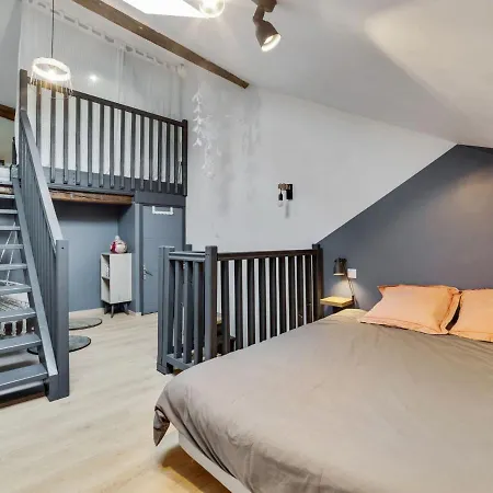 Stupendous Holiday In With Private Courtyard *